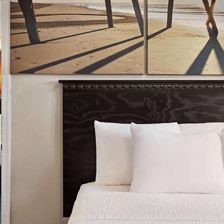 Days Inn By Wyndham Ocean City Oceanfront Extérieur photo