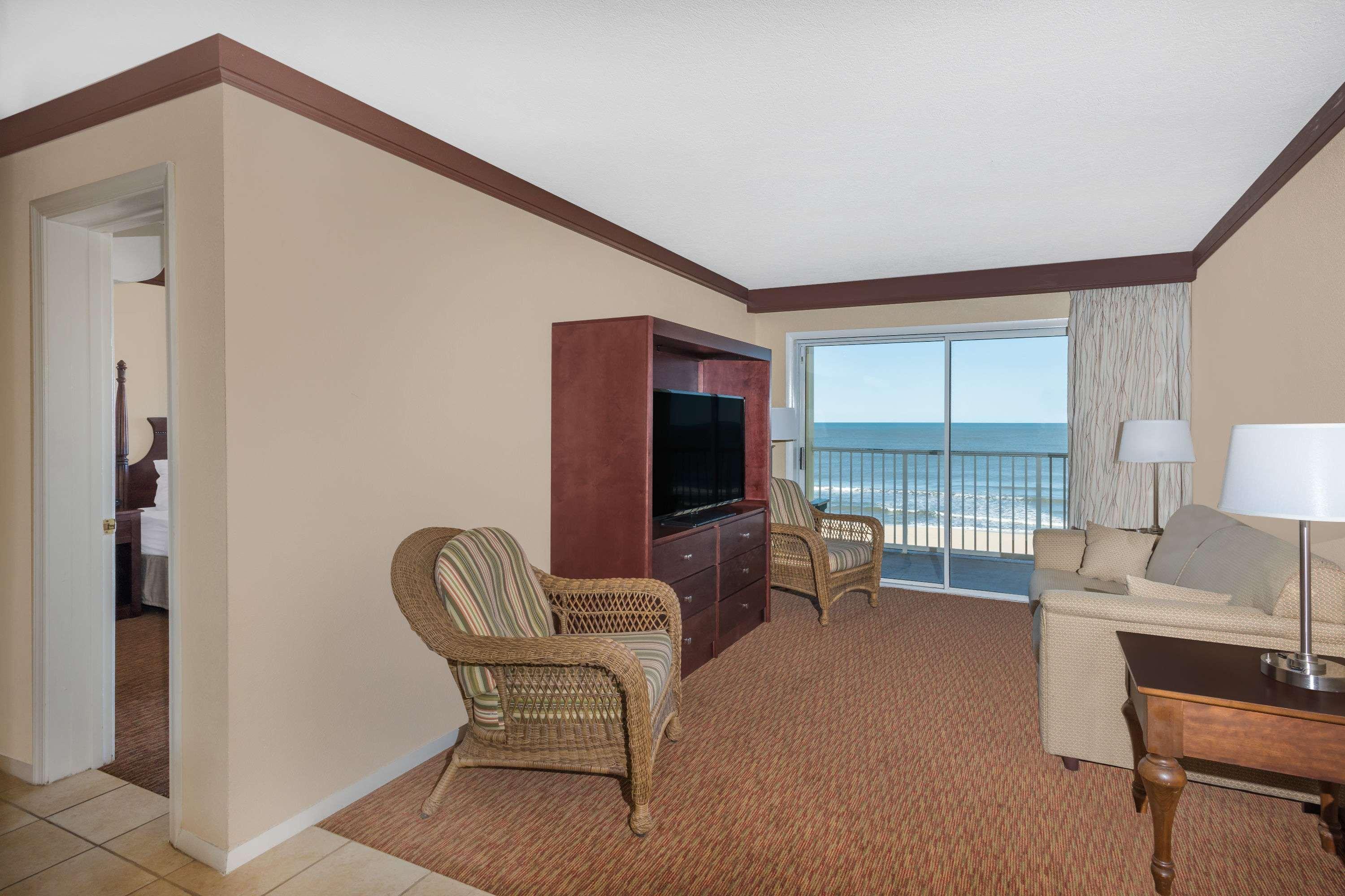Days Inn By Wyndham Ocean City Oceanfront Extérieur photo